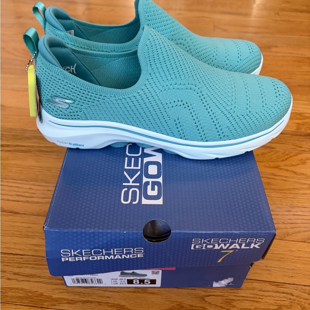 Skechers Slip-On GOwalk Knit Walking Shoe in Teal